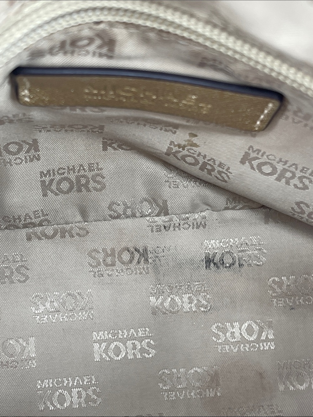 Michael Kors Metallic Gold Saffiano Crossbody Shoulder Bag - Picture 5 of 10